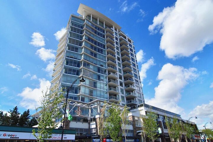 Property Photo: 1473 Johnston Road 1406 BC V4B 0A2