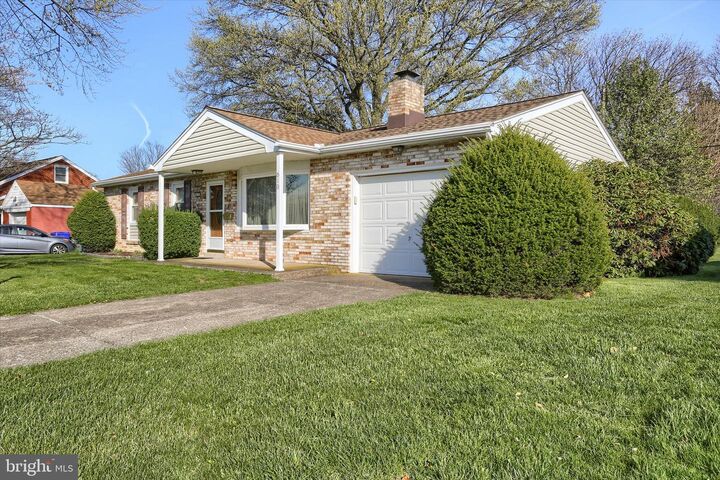 Property Photo: 610 Grandview Avenue PA 17011