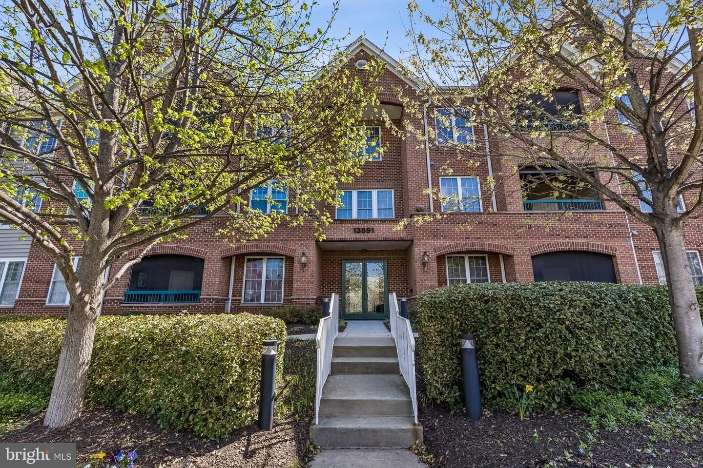 Property Photo:  13891 Chelmsford Drive  VA 20155 