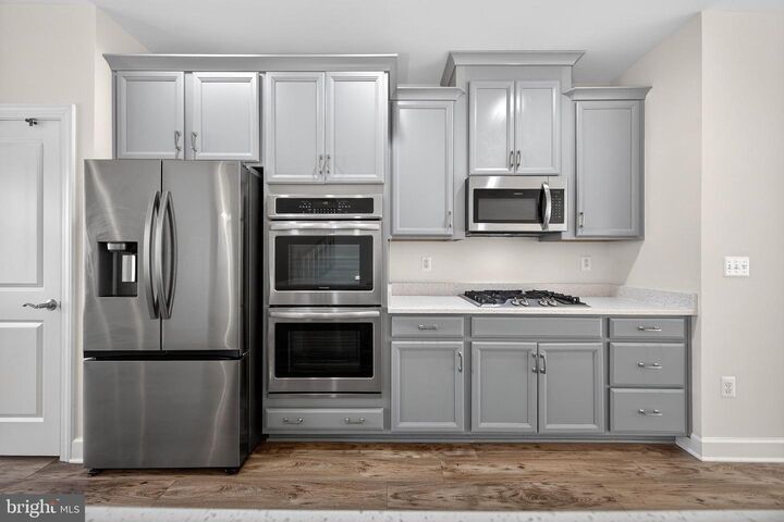 Property Photo:  15305 Linville Creek Drive  VA 20169 