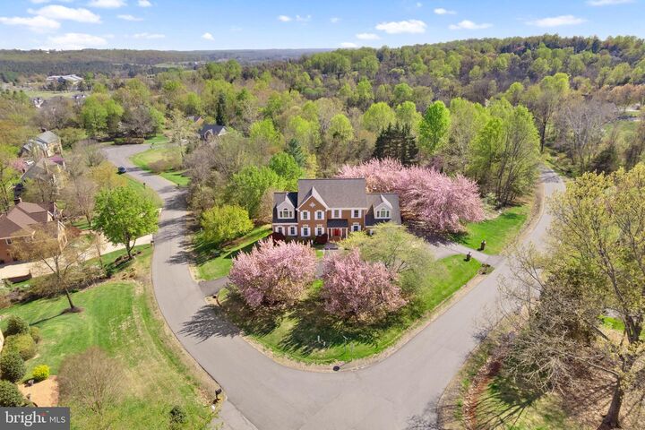 Property Photo:  7573 Fusilier Drive  VA 20186 