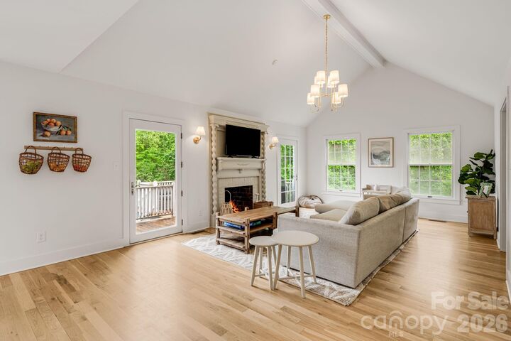 Property Photo:  92 Rose Hill Road  NC 28803 