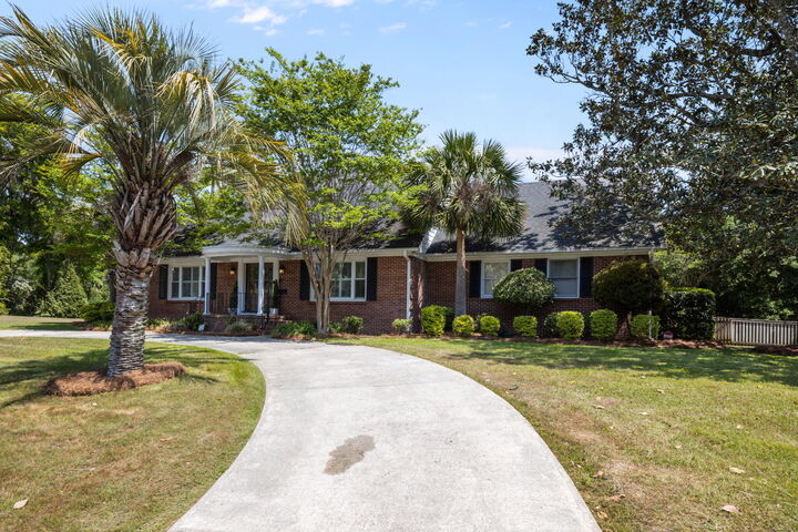 Property Photo:  48 Wespanee Drive  SC 29407 