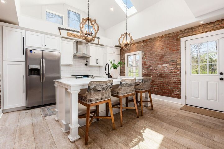 Property Photo:  8058 Flint Road  OH 43235 