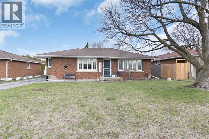 Property Photo:  167 Adams Avenue  ON N4B 1P6 