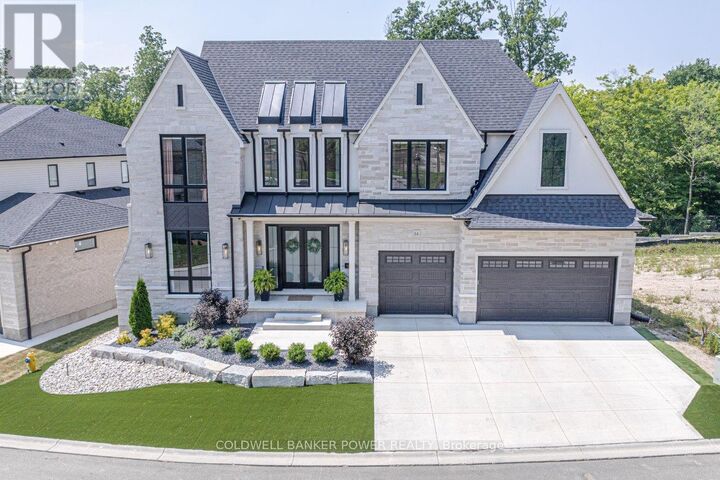 Property Photo: 720 Apricot Drive 14 ON N6K 0M5