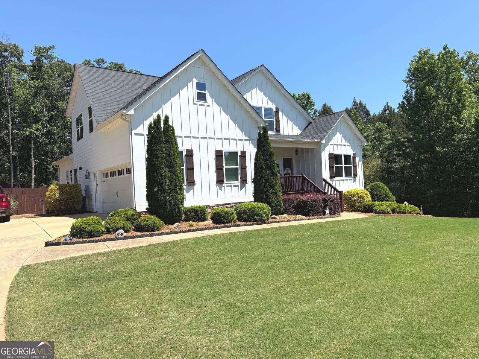 Property Photo:  297 Huntington Way  GA 30292 