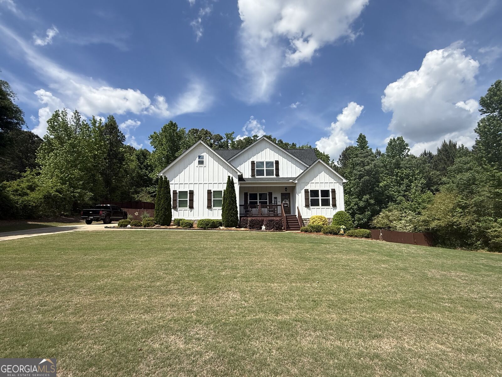 Property Photo:  297 Huntington Way  GA 30292 