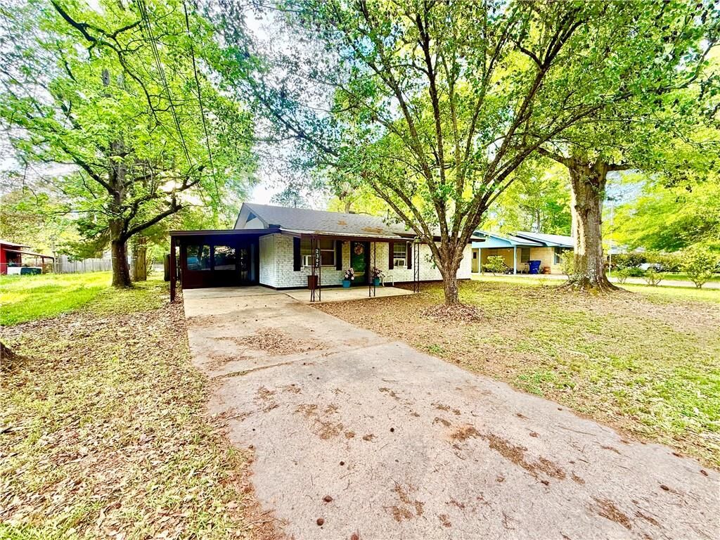 Property Photo:  2362 Taylor Loop  LA 71342 