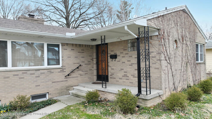 Property Photo: 230 Kenberry Drive MI 48823