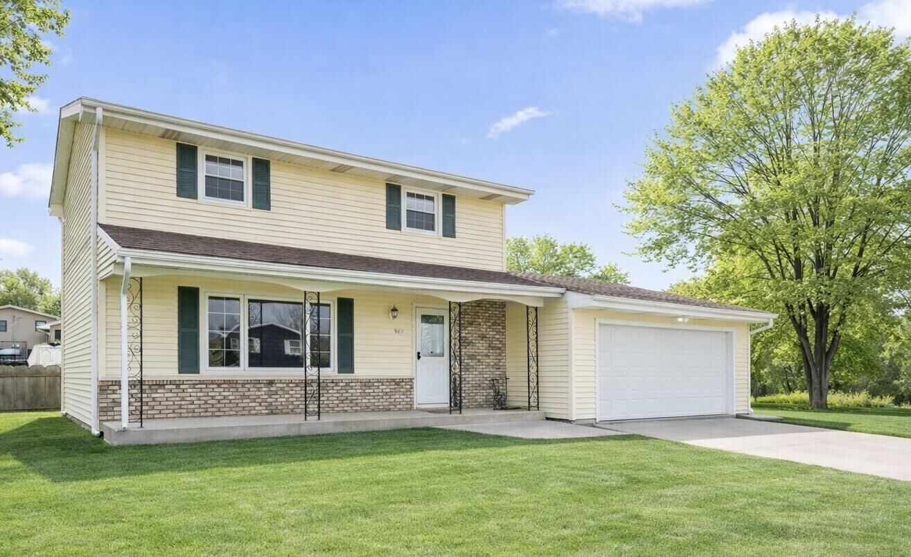 Property Photo:  947 Iroquois Drive  IN 46307 