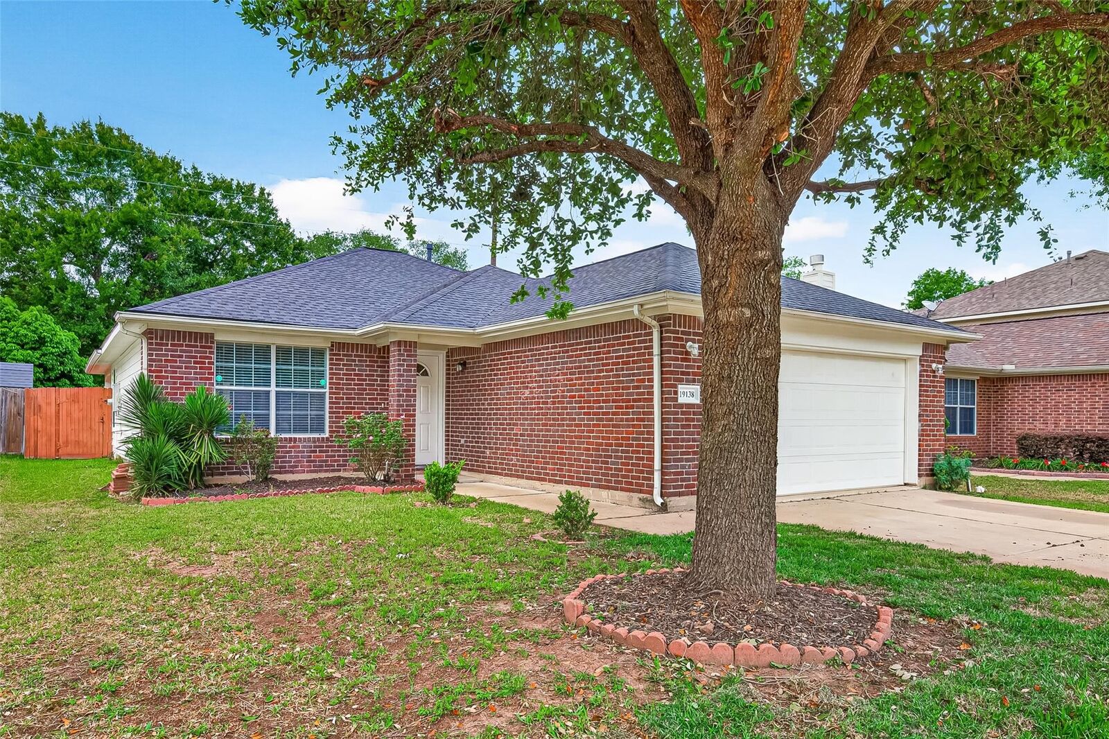 Property Photo:  19138 Lakota Drive  TX 77449 