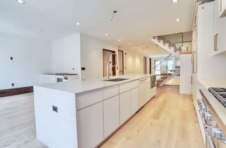 Property Photo:  87 Jefferson St 1  NJ 07030 