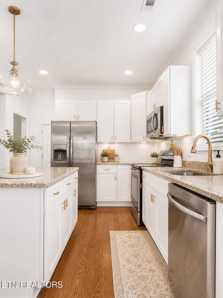 Property Photo:  807 Galloping Lane  TN 37849 