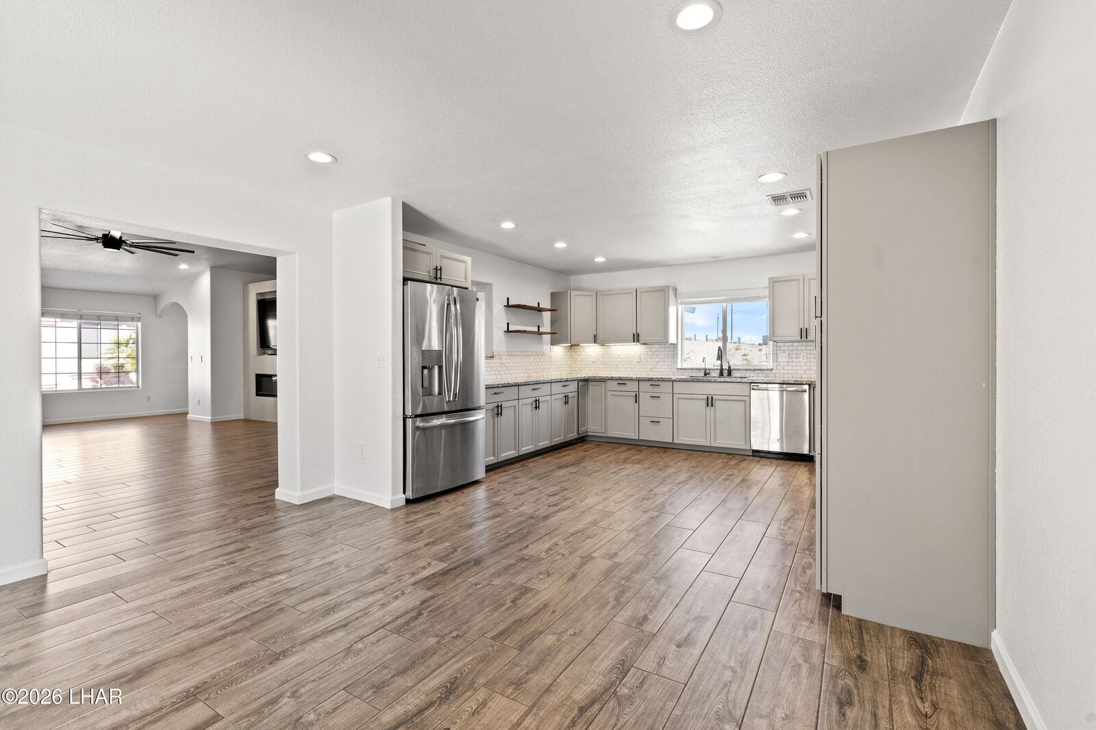 Property Photo:  3665 Stanford Ct  AZ 86406 