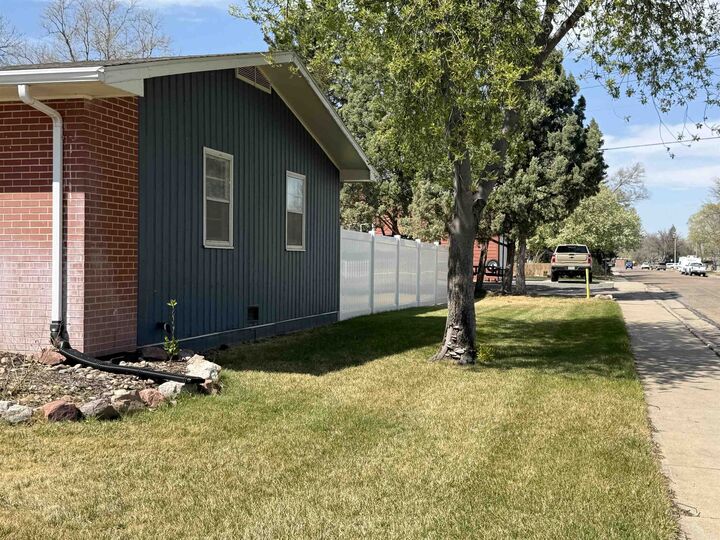 Property Photo:  2011 W C St  NE 69101 