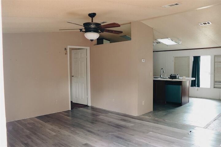 Property Photo:  448 Fernandez Street  FL 33880 