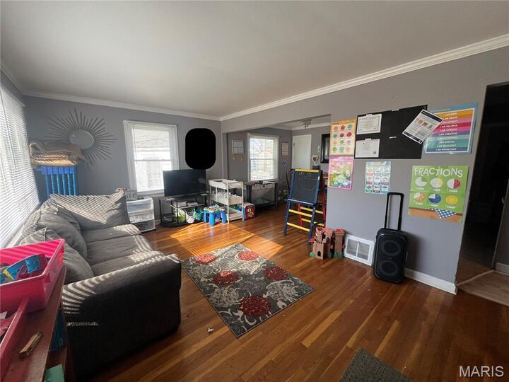 Property Photo:  10505 Druid Drive  MO 63137 