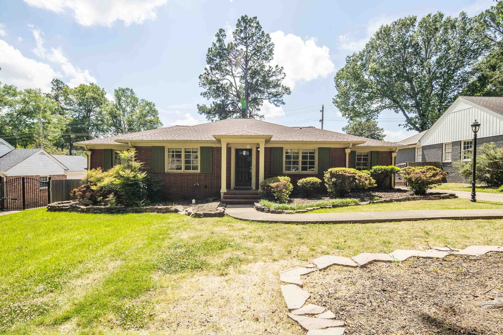 Property Photo:  5533 Normandy Rd  TN 38120 