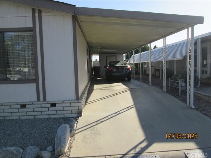 Property Photo: 24600 Mountain Avenue 63 CA 92544