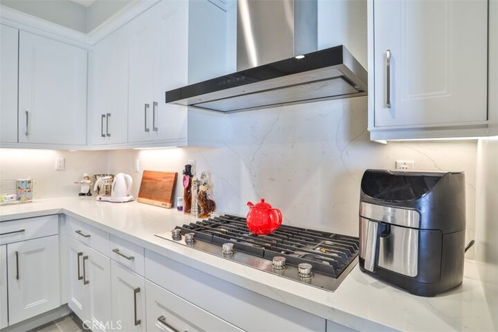 Property Photo: 3318 Doheny Way CA 92629