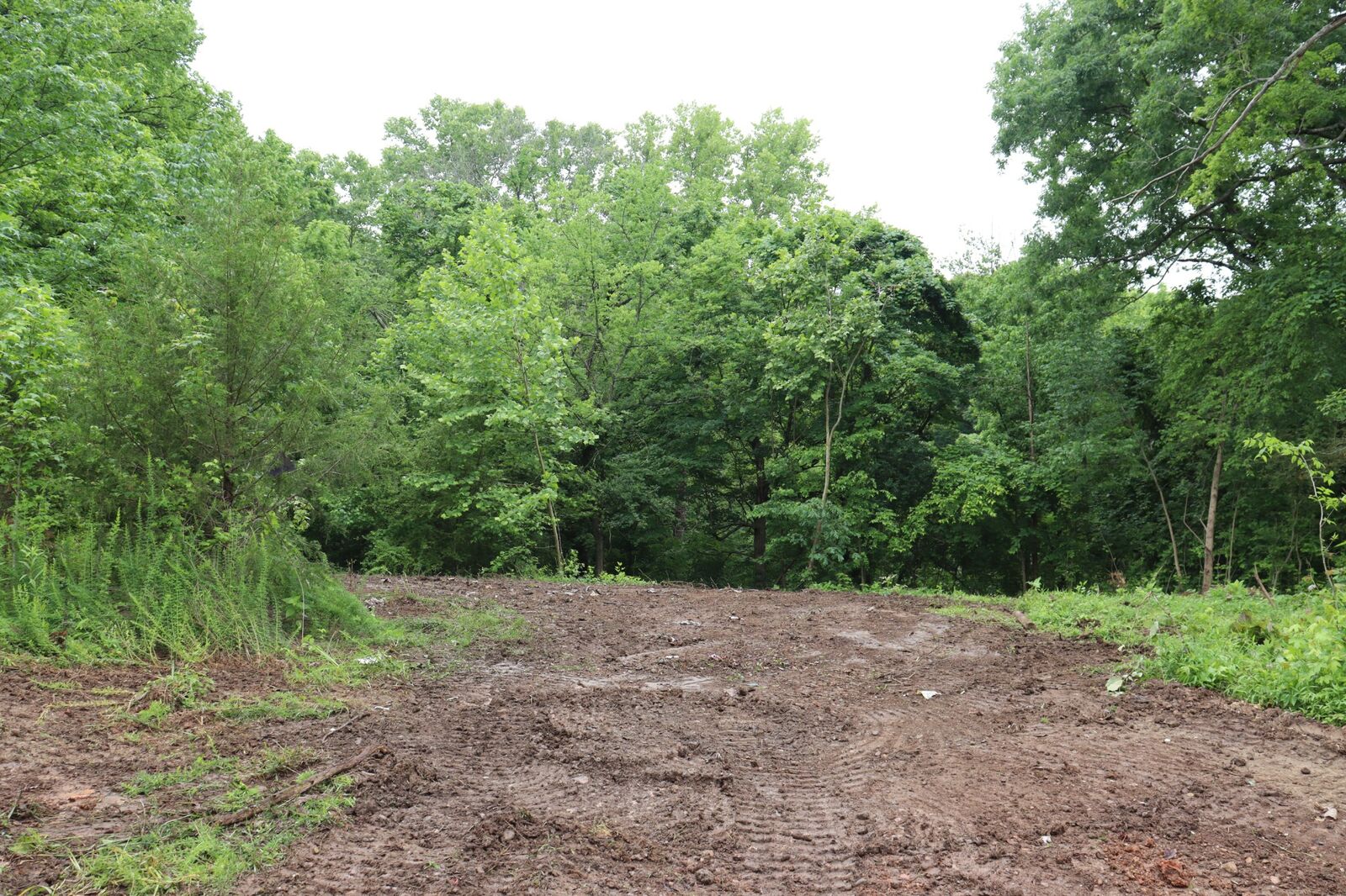 Property Photo: 820 New Rd TN 37040