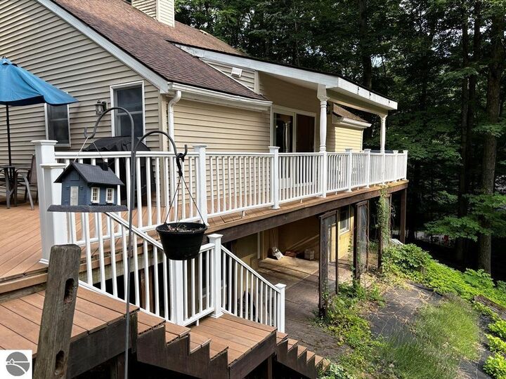 Property Photo:  10520 S Dalzell Road  MI 49684 