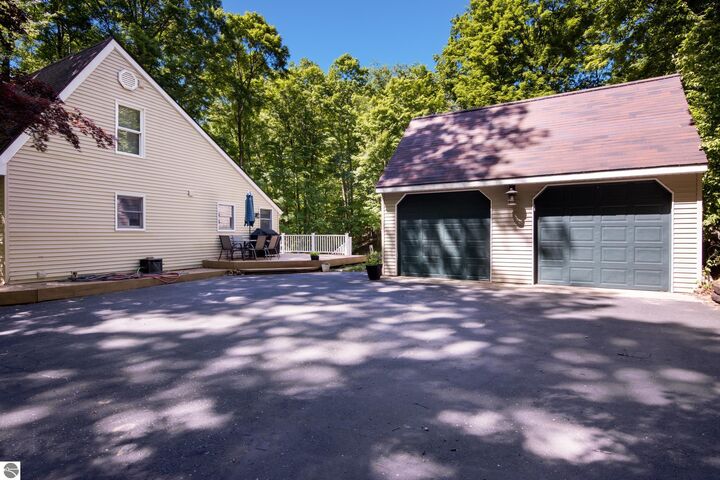 Property Photo: 10520 S Dalzell Road MI 49684