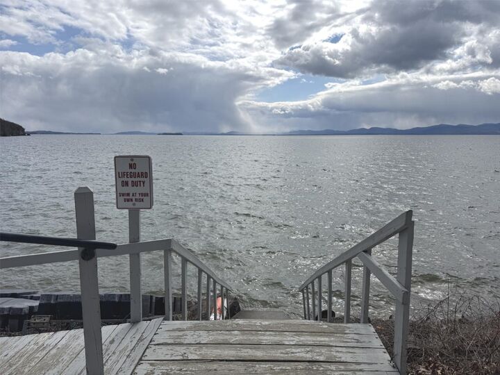 Property Photo: 71 Lakewood Parkway VT 05408