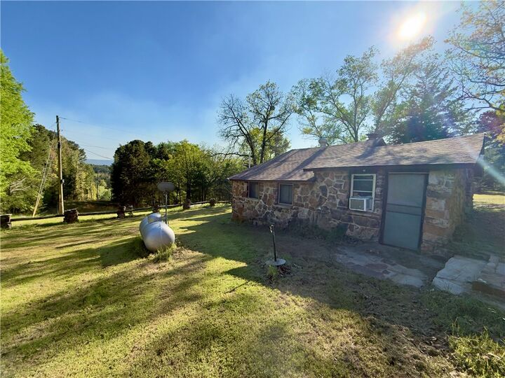 Property Photo:  240 Dexter Lane  AR 72865 