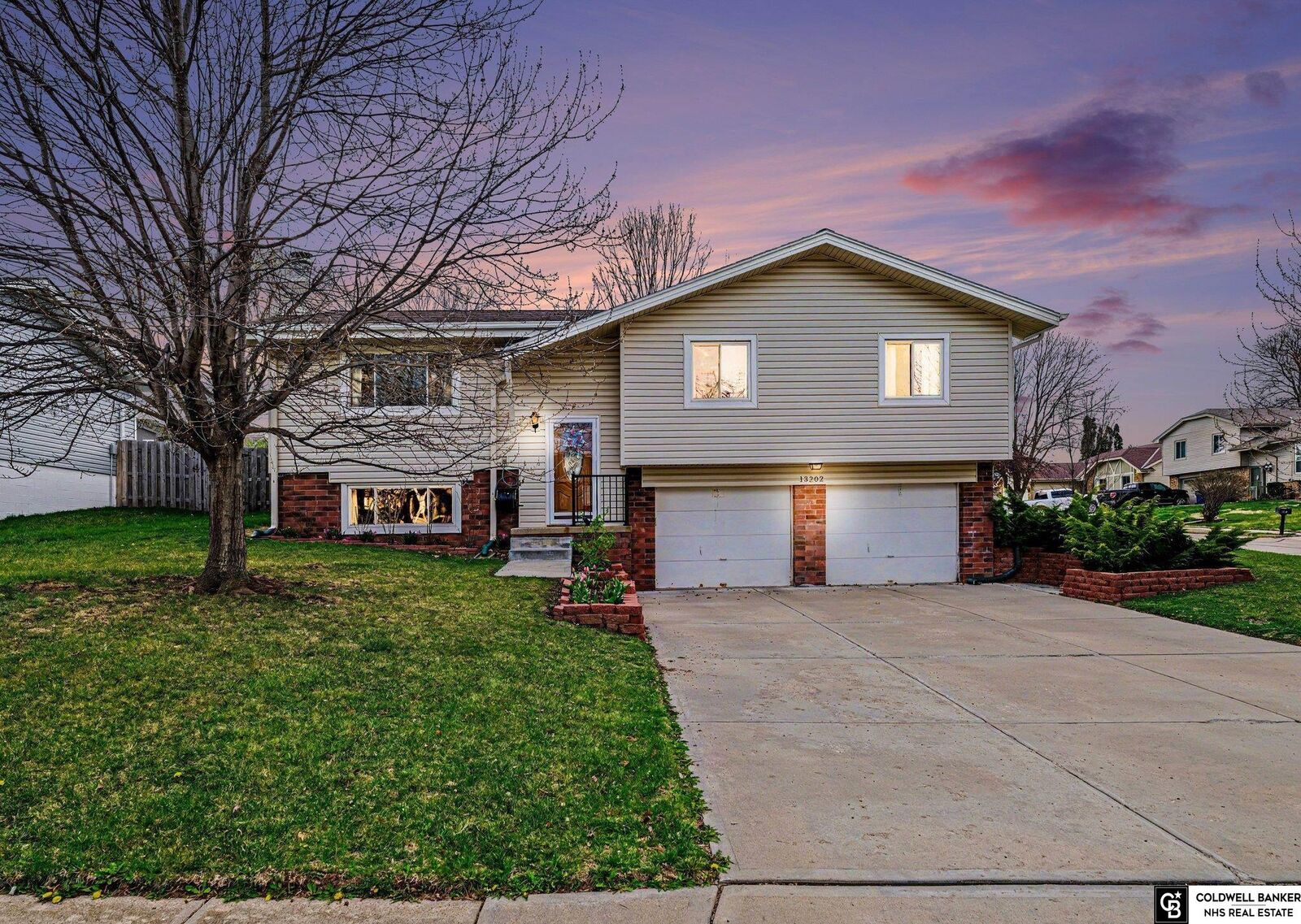 Property Photo:  13202 S 33 Street  NE 68123 