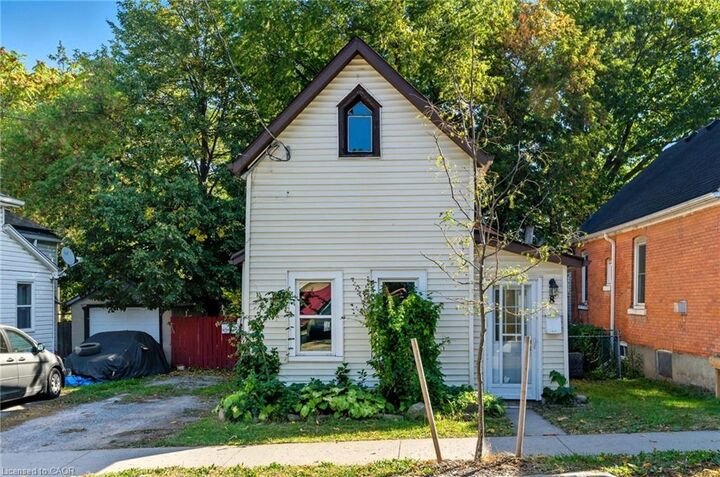 Property Photo: 8 Tasker Street ON L2R 3Z8