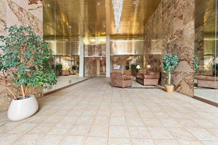 Property Photo:  2500 Mystic Valley Parkway 1004  MA 02155 