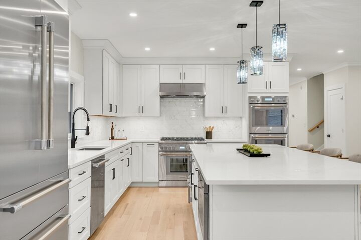 Property Photo:  383 Marrett  MA 02421 