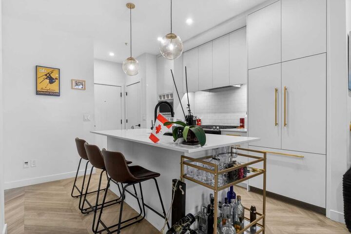 Property Photo:  4275 Norford Avenue NW 125  AB T3B 6M2 