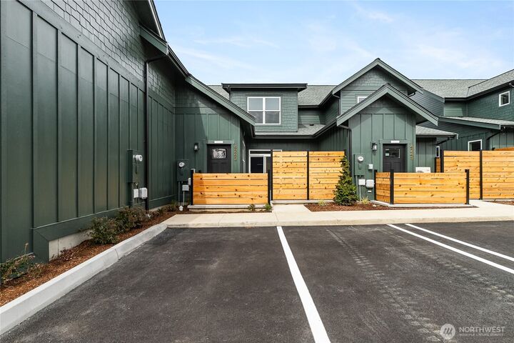 Property Photo: 4243 Melrose Lane WA 98226