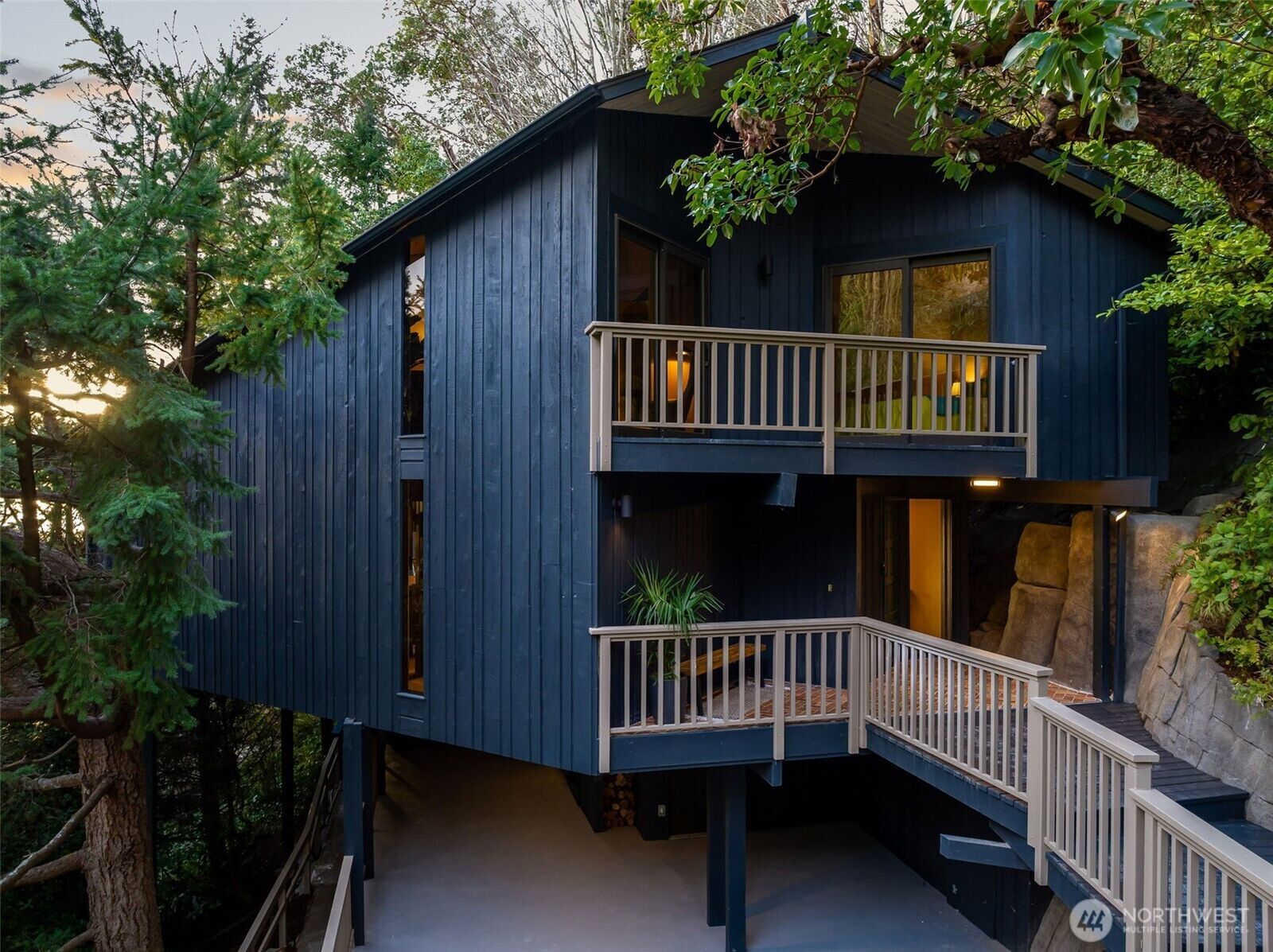 Property Photo:  2650 SW 151st Place  WA 98166 