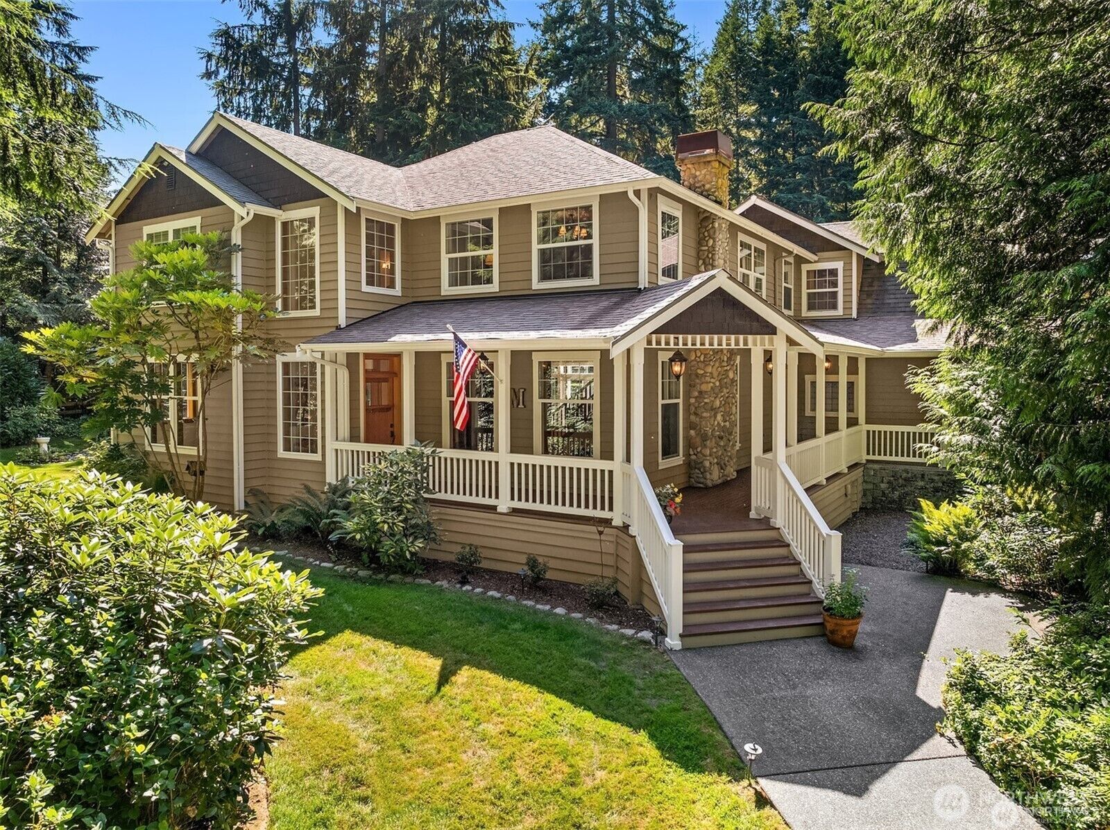 Property Photo: 19808 Yew Way WA 98296