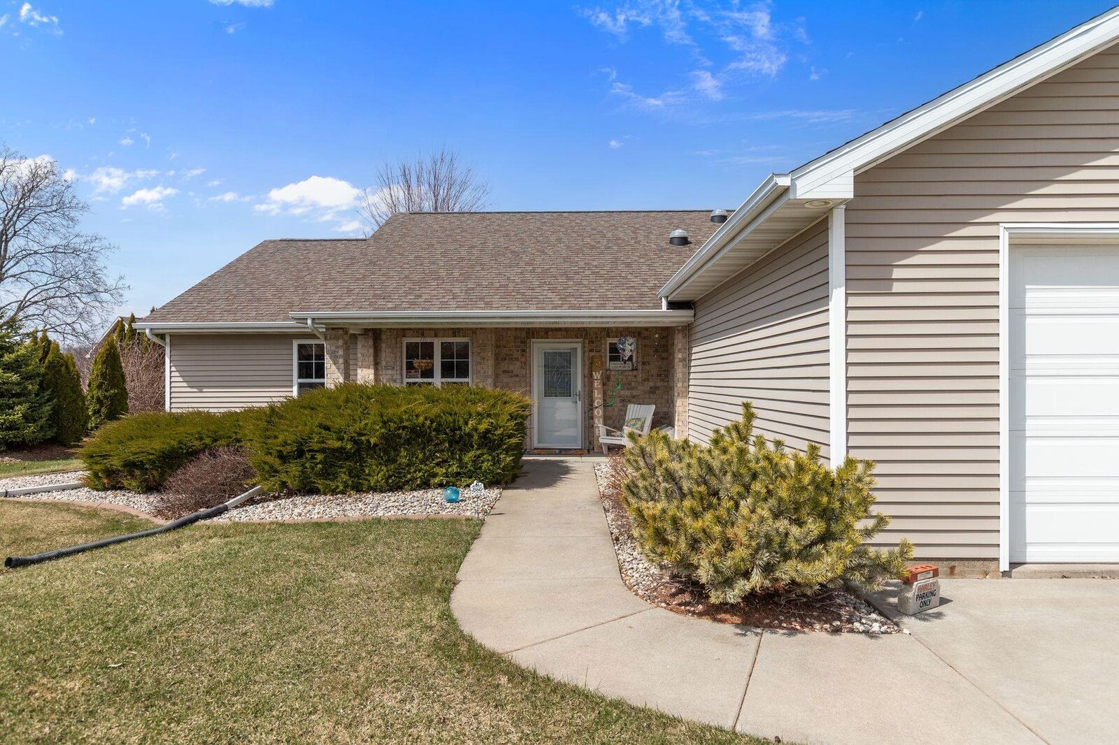 Property Photo:  W5284 Waterview Drive  WI 54169 