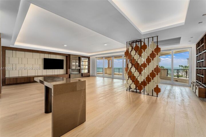 Property Photo: 7445 Fisher Island Dr 7445 FL 33109
