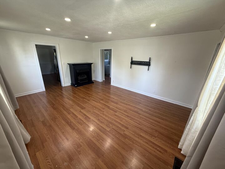 Property Photo:  132 S Mc Connell Avenue  MO 64801 