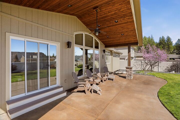 Property Photo:  202 E Alexa Ct  WA 99208 