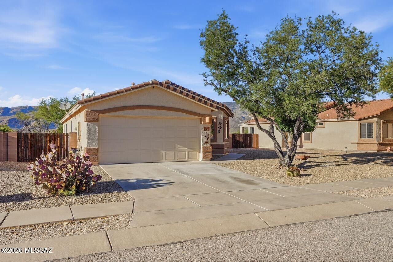 Property Photo: 14257 E Camino Murcia AZ 85747