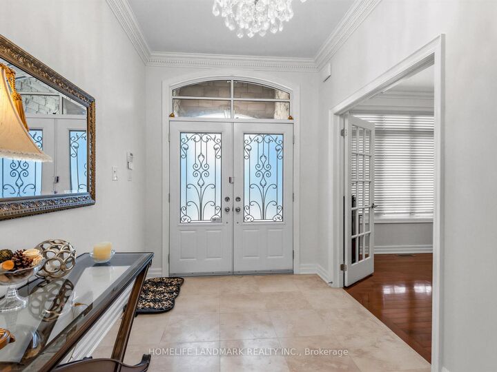 Property Photo: 59 Black Walnut Crescent ON L4B 3S3