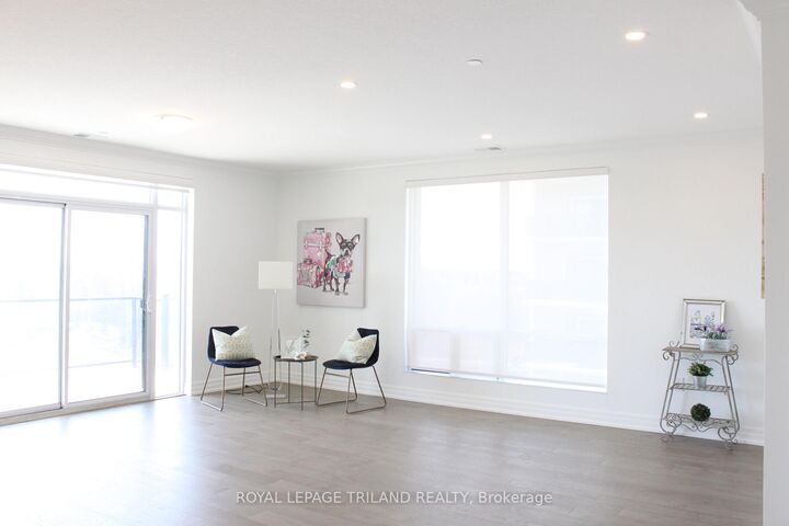 Property Photo: 480 Callaway Road 505 ON N6G 0Z3