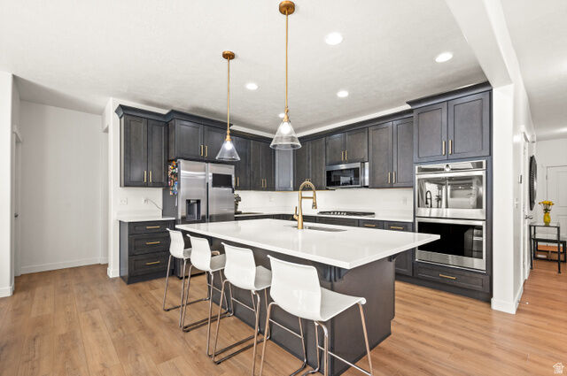 Property Photo:  1229 W Brinkerhoff Dr  UT 84084 