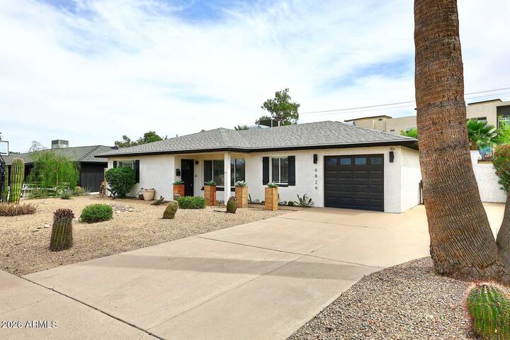Property Photo:  6829 E Almeria Road  AZ 85257 