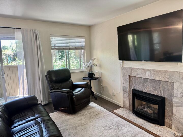 Property Photo: 2528 Westberry Drive CA 95403