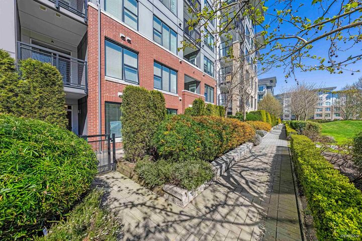 9366 Tomicki Avenue 121 — photo 1