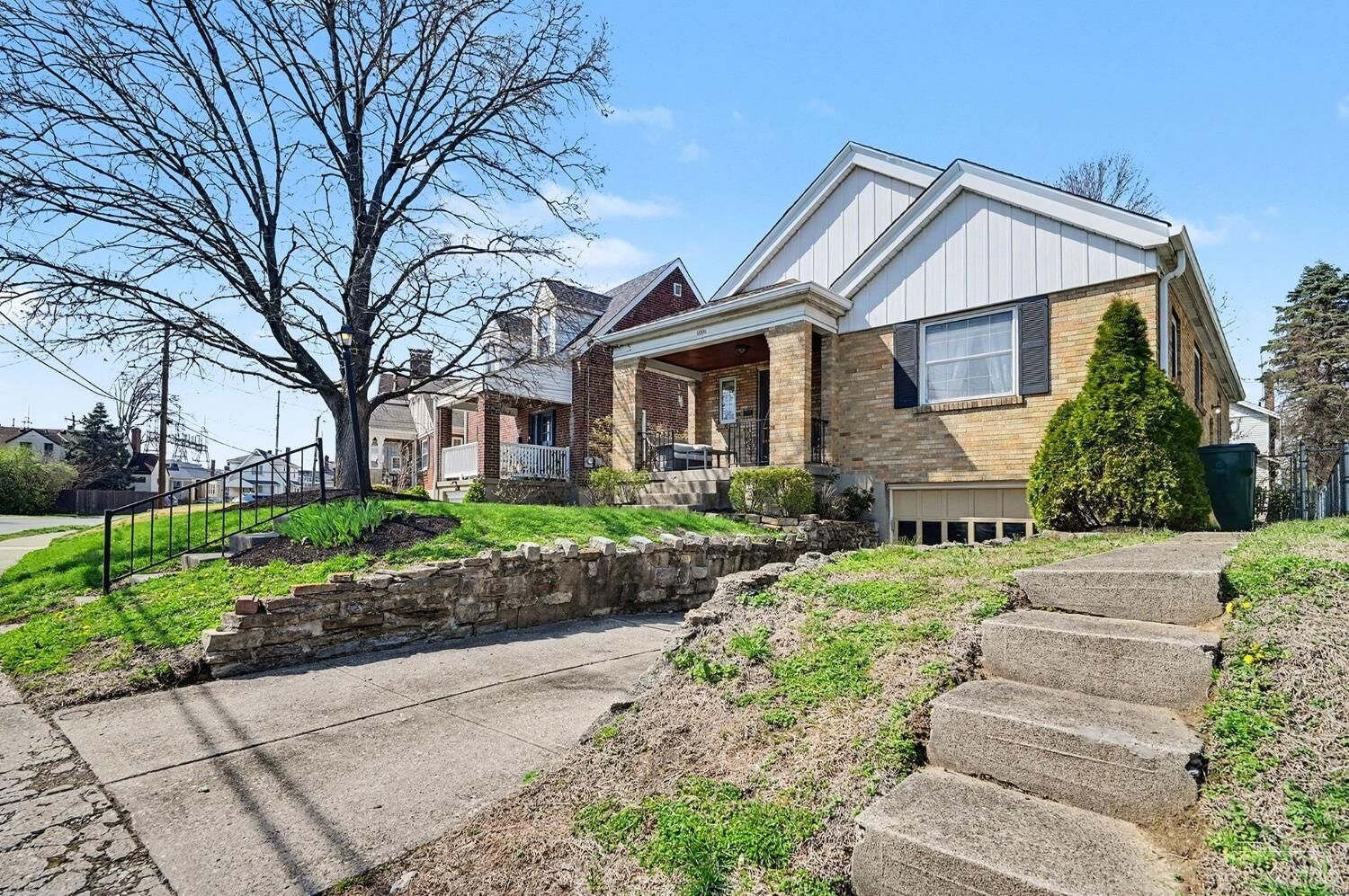 Property Photo: 3522 Harrow Avenue OH 45209